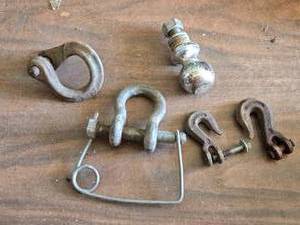 lot 188 image: Chain Hooks, Clevis, 2 Ball