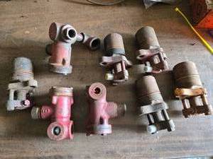 lot 204 image: Fuel Injectors or Tachometer Drives 