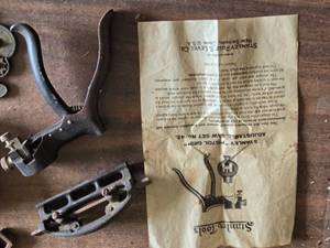 lot 259 image: Stanley Pistol Grip Adjustable Saw, Circle Cutter and Others