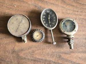 lot 265 image: Motometer, Gauge and Clock