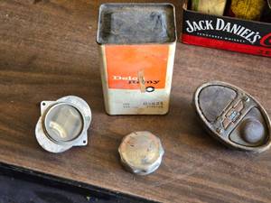 lot 283 image: Unopened Delco Remy D-621 Voltage Regulator and Other Parts
