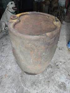 lot 428 image: Standard Oil 50 Gallon Barrel - Approx 34 12 Tall & the Top is Around 20 Across