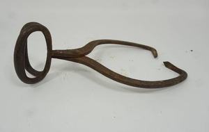 lot 10 image: Antique Large ICE TONGS Steel 15