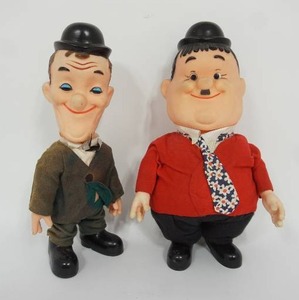 lot 22 image: Vintage 1973 Laurel and Hardy Large Plastic Clothed Character Doll Figures...