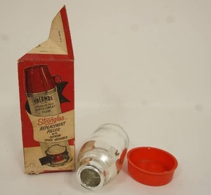 lot 48 image: Vintage THERMOS STANDARD NECK REPLACEMENT FILLER No. 22F Pint Size New Old Stockin Box
