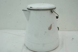 lot 20 image: White Enamel 3 Gallon Coffee Pot with Lid