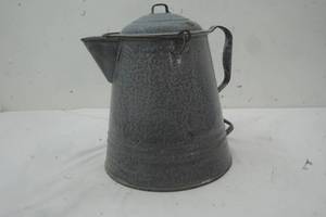 lot 23 image: Gray Enamel 3 Gallon Coffee Pot