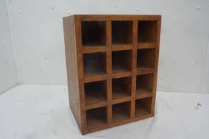 lot 30 image: Wood Cubby with 12 compartments 10x14x18