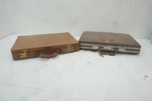 lot 31 image: Vintage Briefcases