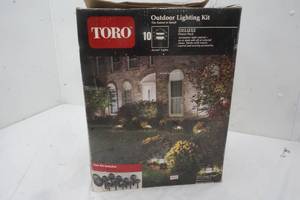 lot 45 image: Toro Outdoor Lighting Kit 10 Accent Lights (never installed)
