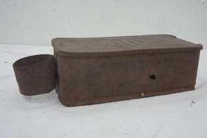 lot 65 image: Antique International Tool Box