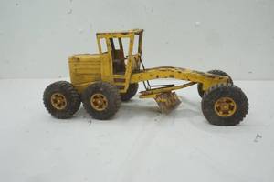 lot 71 image: Vintage Metal Nylint Road Grader