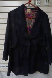 lot 81 image: Ladies Aris Tailor Made Jacket (Size unknown)
