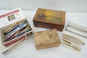 lot 157 image: Vintage Cigar and Dresser Box with variety of pens and pencils