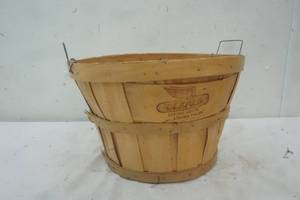 lot 170 image: Advertising basket