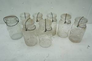 lot 192 image: 8 Vintage Ball Canning Jars with Covers