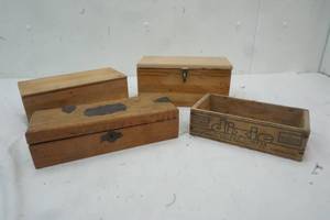lot 246 image: Variety of Small Wood Keepsake Boxes