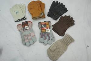 lot 249 image: Leather Working Gloves