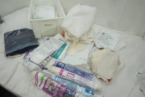 lot 279 image: Rubbermaid Basket with fleece fabric, Netting Lace fabric and more