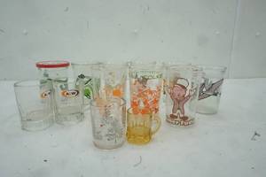 lot 288 image: Vintage Welchers Jelly Jars and Drinking Cups, and more