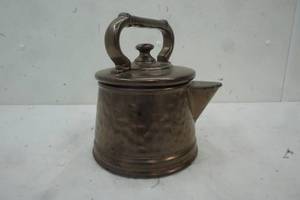 lot 300 image: McCoy Decor Tea Pot
