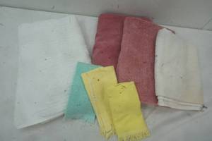 lot 380 image: Variety of Towels
