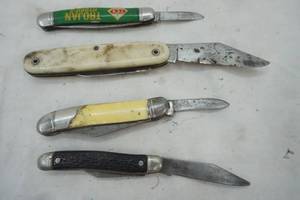 lot 393 image: Trojan pocket knives and other
