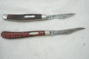 lot 403 image: Two vintage pocket knives