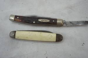lot 407 image: Barlow and other pocket knives