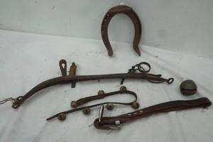 lot 436 image: Horse Shoe, Bells, belt and horse harness parts