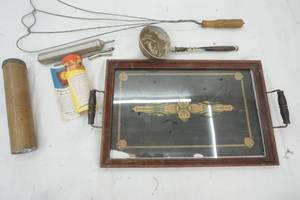 lot 495 image: Vintage Sausage Maker, Serving Try, Rug Beater