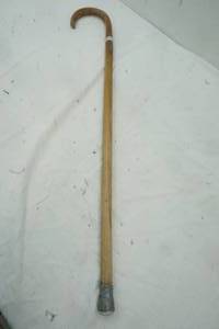 lot 517 image: Walking Cane