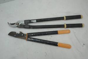 lot 520 image: limb shear