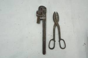 lot 556 image: vintage shear