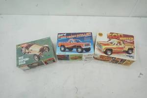 lot 568 image: model car kits