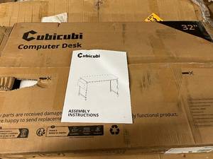32 CubiCubi Computer Desk