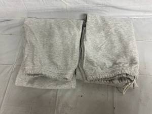 2 Pairs of Grey Sweatpants - 3XL