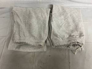 2 Pairs of Grey Sweatpants - 3XL