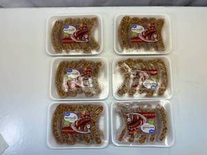 A. 6x 1lb 3oz Great Value Hot Italian Sausage