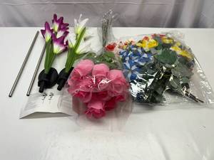2x LED Garden Flower Stakes & 3x Faux Flowers