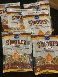 lot 28 image: Kroger Smores Granola 6 X 10oz Bags