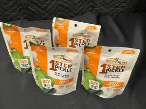 lot 73 image: Mrs Wages Spicy Garlic Pickling mix.  4 Packets