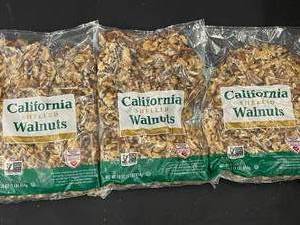 lot 404 image: Cali Shelled Walnuts 3 X 1LB Bags