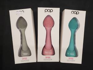 Sonic Spade - Clean, Infuse, Massage - Sonic Beauty Device (Lot of 3 - Colors May Vary)
