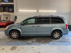 2008 Chrysler Town & Country Touring