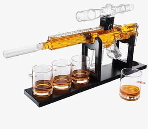 lot 113 image: AR15 Whiskey Decanter Set - Limited Edition with Silencer Stopper - 640ml & 4 310 mL Bullet Glasses