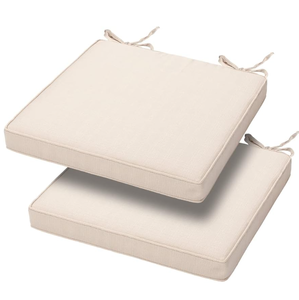 lot 389 image: Magpie Fabrics 18x18x2.5 Square Corner Seat Cushion