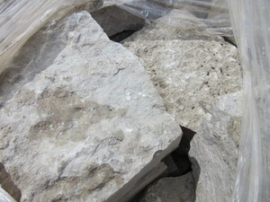 lot 780 image: FOND DU LAC LIMESTONE WALLSTONE - NEW