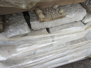 lot 784 image: FOND DU LAC LIMESTONE WALLSTONE  - NEW