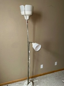 lot 43 image: 2 Shade Floor Lamp White and Chrome